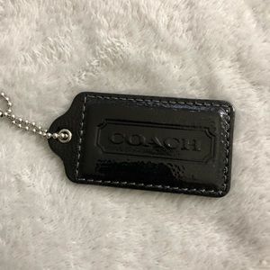 ⬇️❤️coach patent leather hang tag 🔥